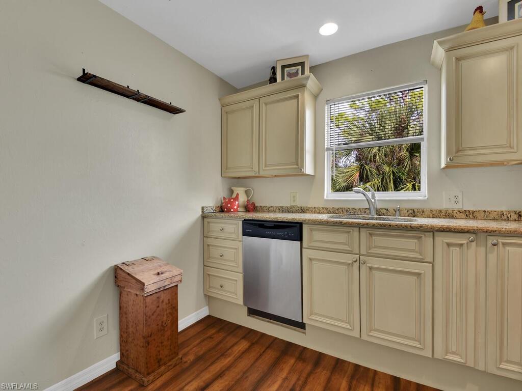 TRAFALGAR SQUARE - Residential