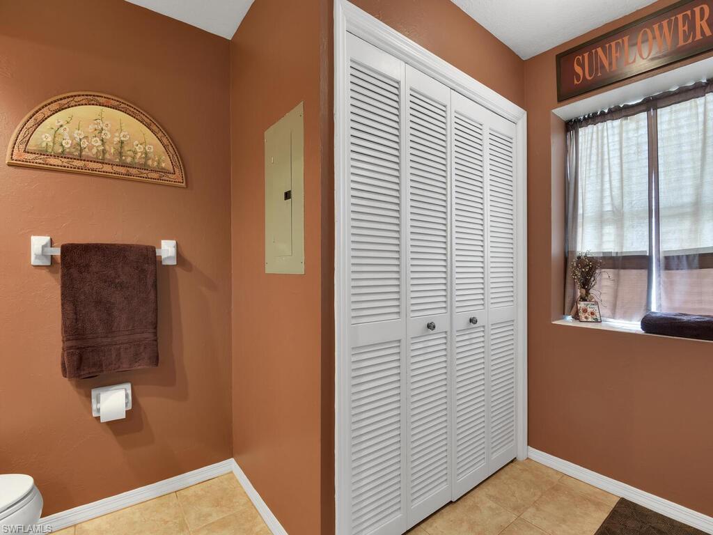 TRAFALGAR SQUARE - Residential