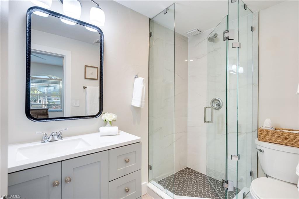 GOLDEN SHORES - Residential Lease