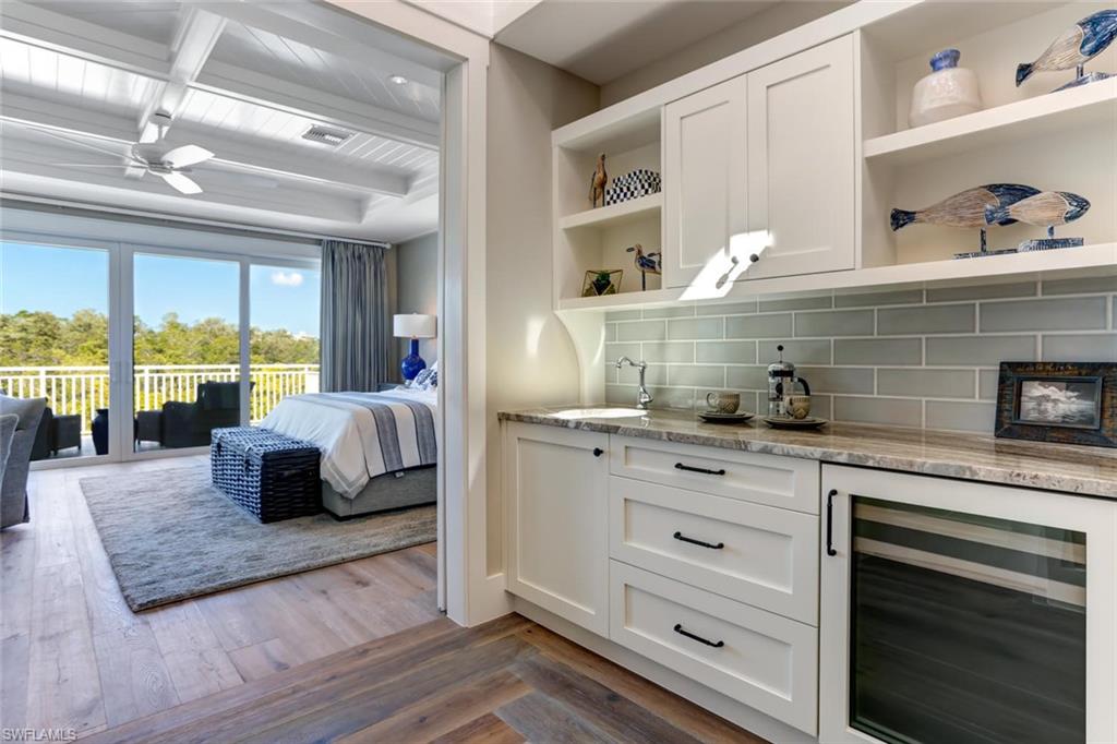 SOUTHPORT ON THE BAY - Residential