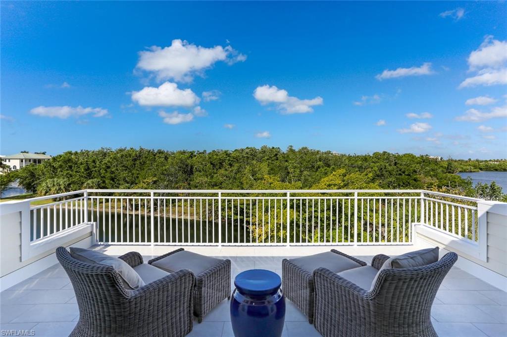 SOUTHPORT ON THE BAY - Residential