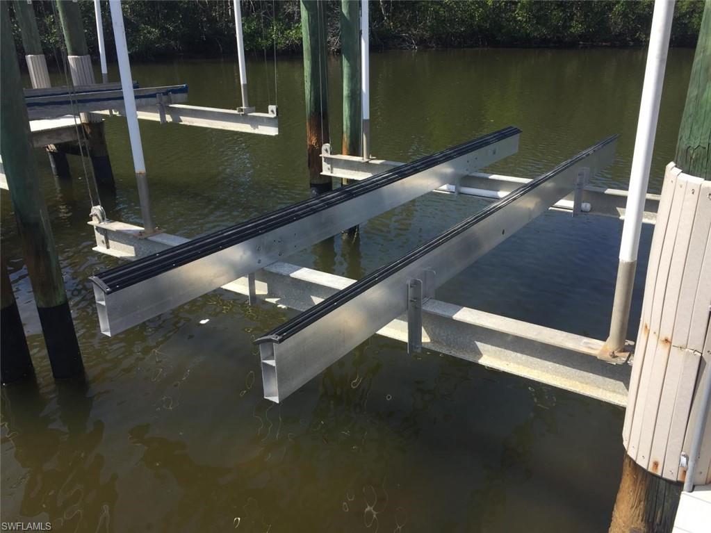 SOUTHPORT ON THE BAY - Residential