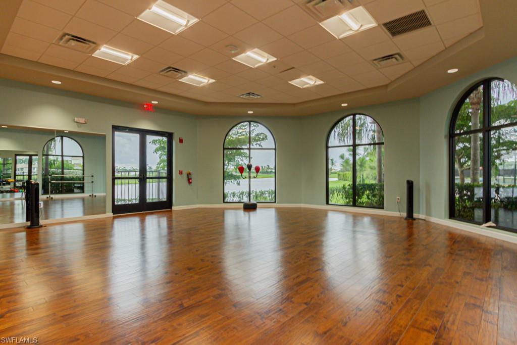 LAMORADA - Residential