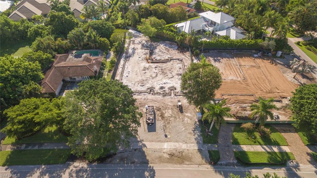 MOORINGS - Residential