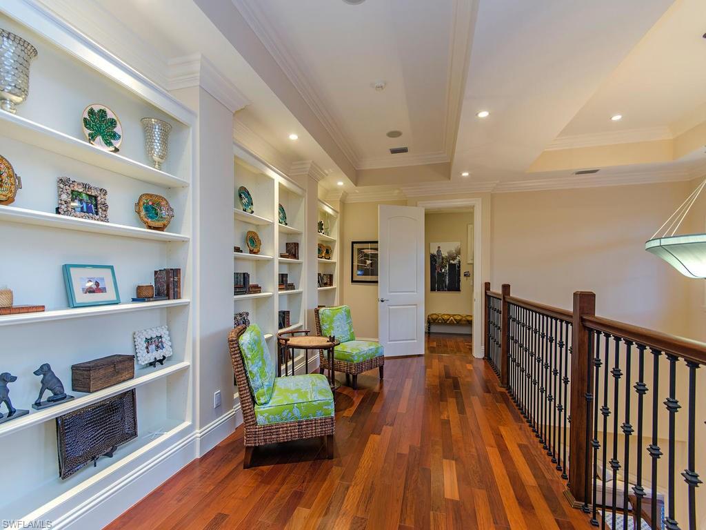 AQUALANE SHORES - Residential