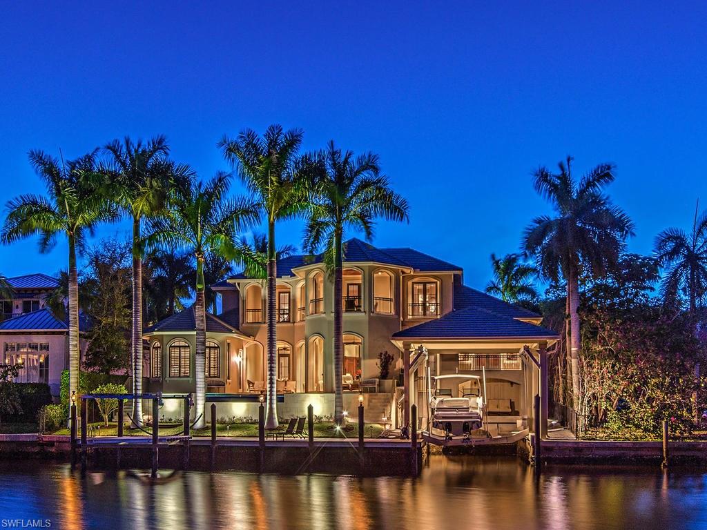 AQUALANE SHORES - Residential