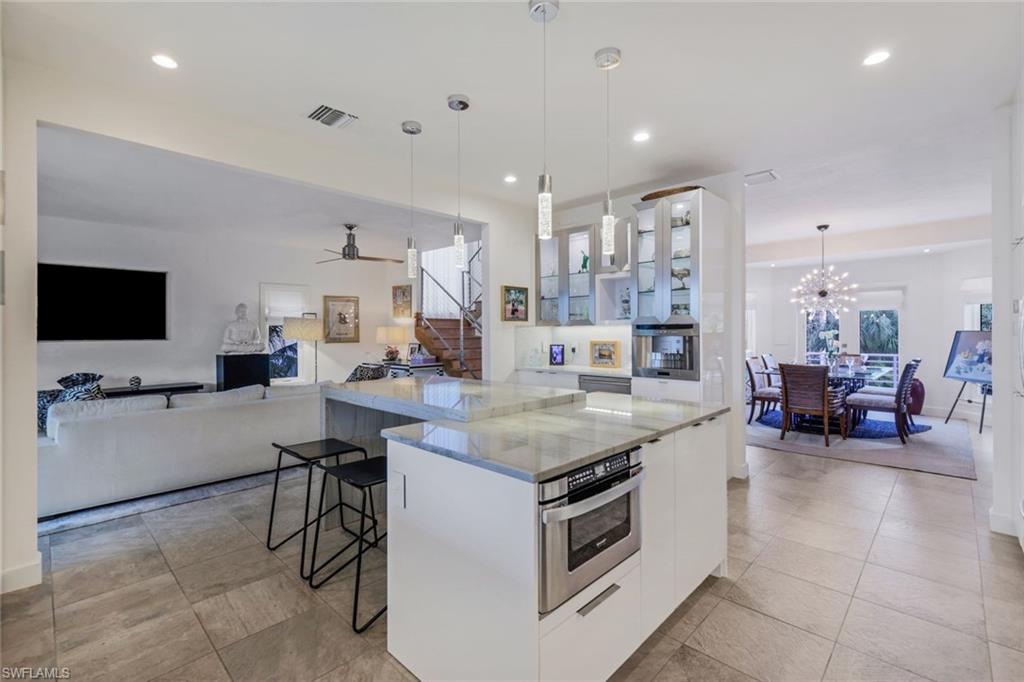 233 Bayfront DR