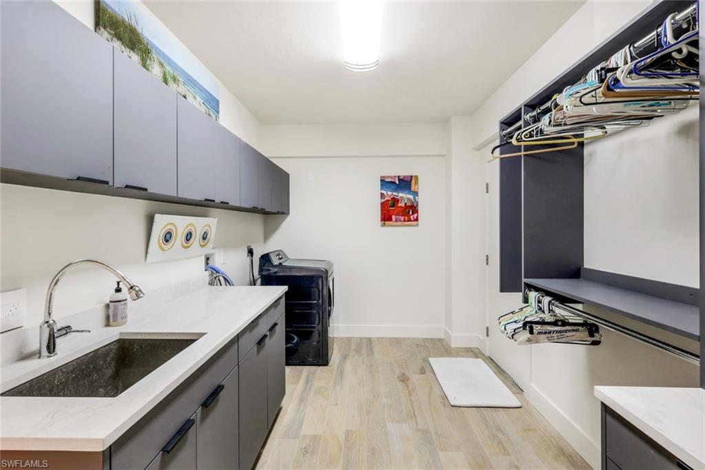 BAYFRONT GARDENS - Residential