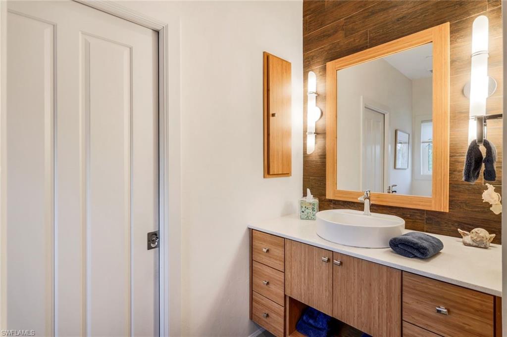 BAYFRONT GARDENS - Residential