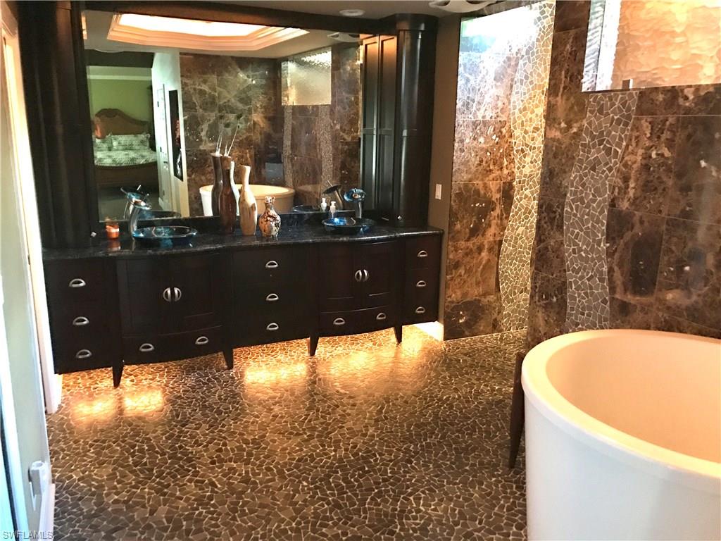 CARILLON WOODS - Residential