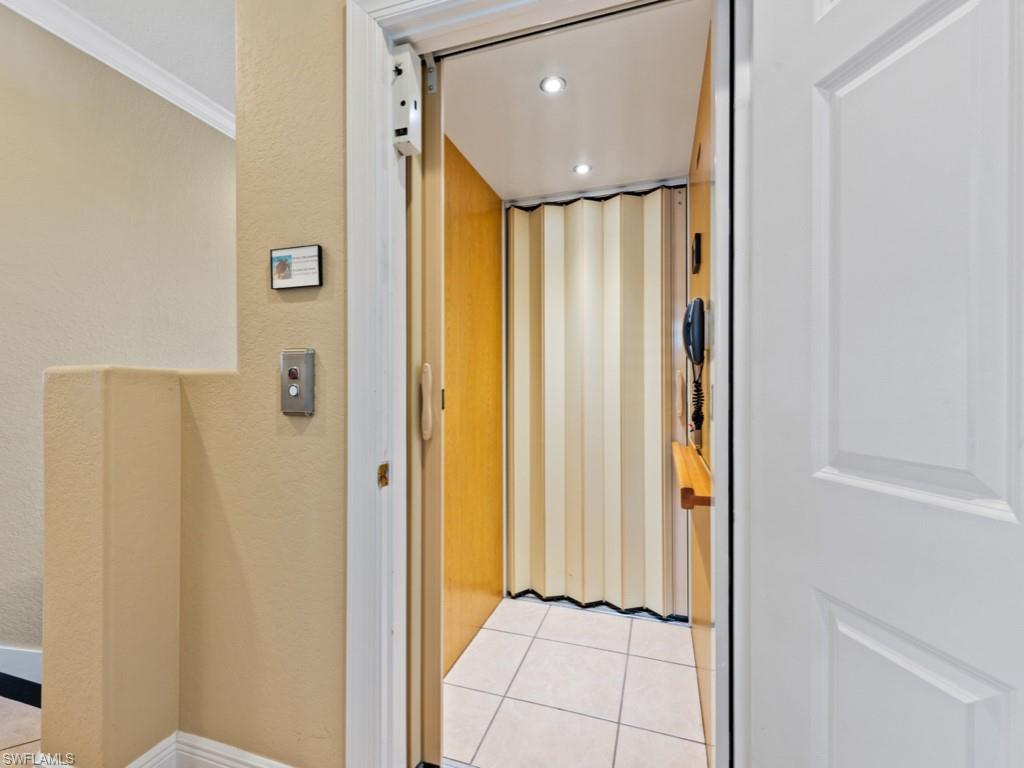 THE ENCLAVE - Residential