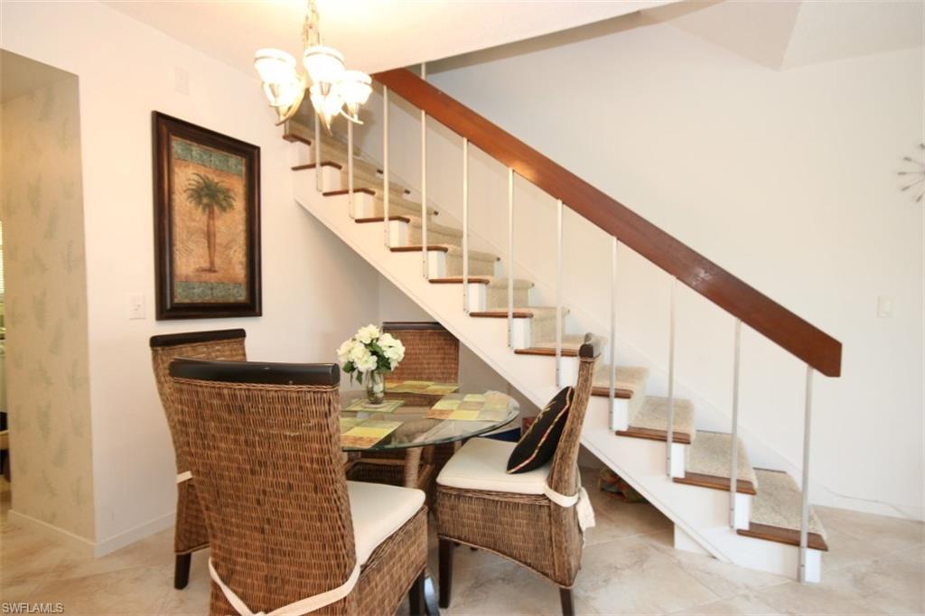 ISLAND MANOR APTS - Residential