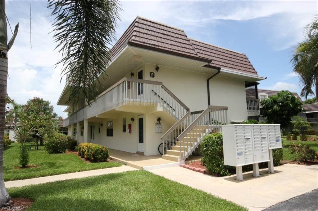 ISLAND MANOR APTS - Residential