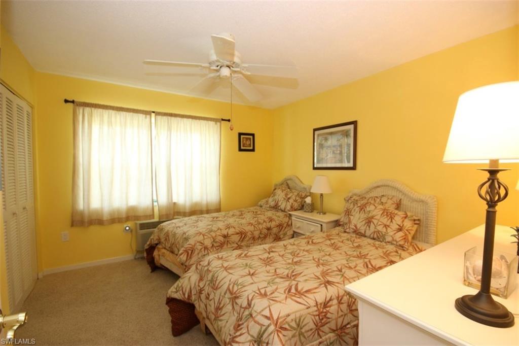 ISLAND MANOR APTS - Residential