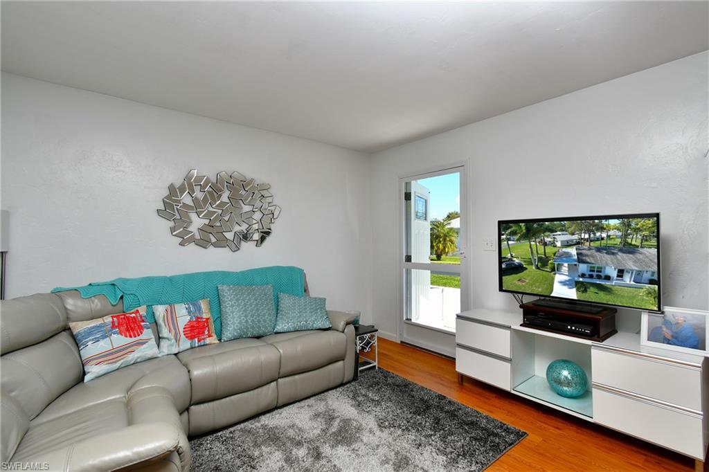 PINEWOOD CONDOMINIUM - Residential