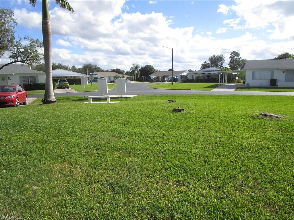 PINEWOOD CONDOMINIUM - Residential