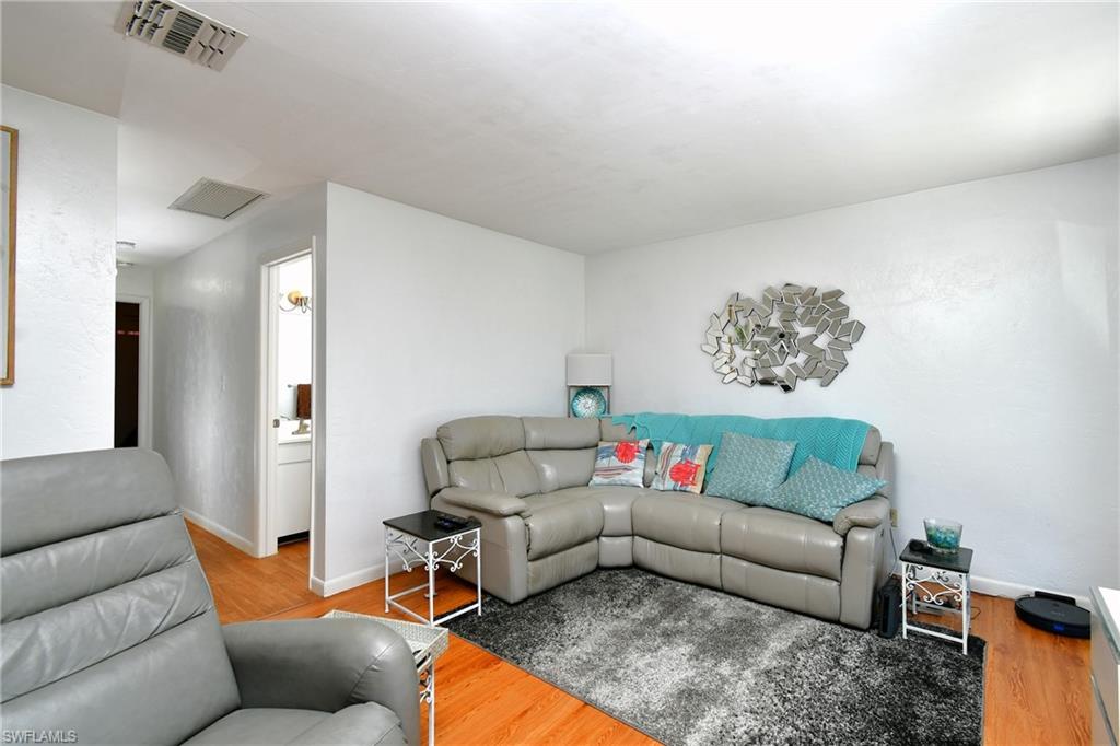 PINEWOOD CONDOMINIUM - Residential