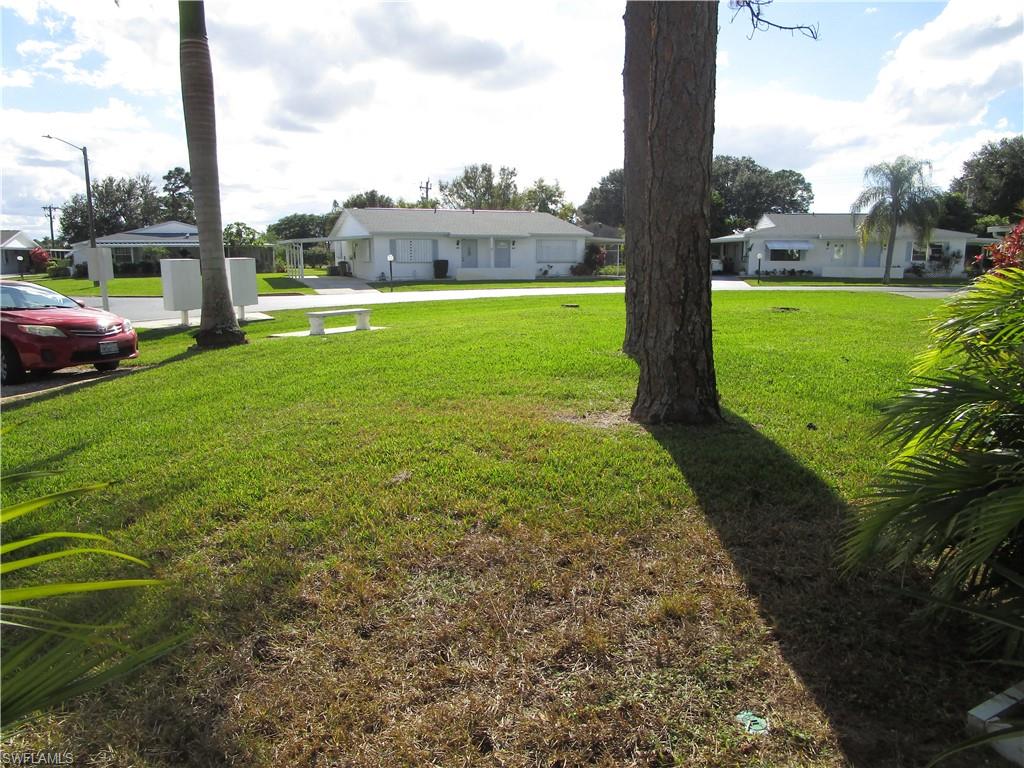 PINEWOOD CONDOMINIUM - Residential