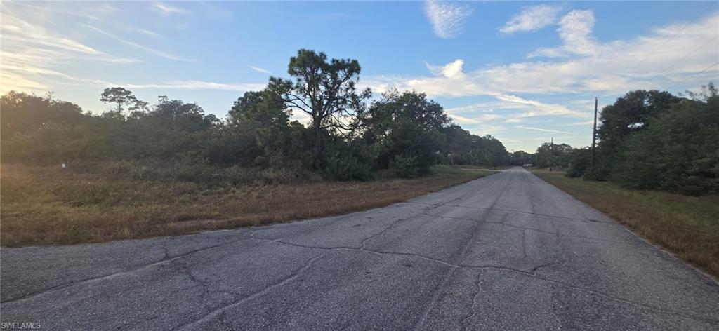 BANYAN VILLAGE - Land