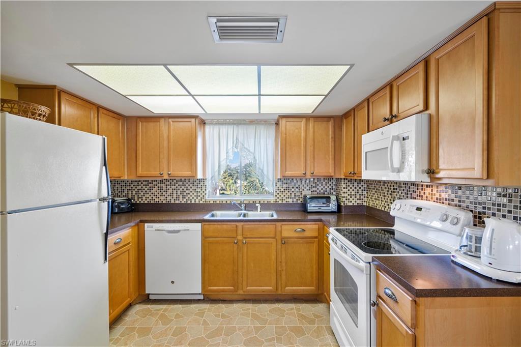 ALLERTON HOUSE CONDO - Residential