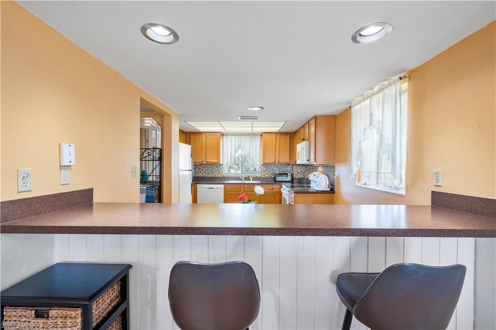 ALLERTON HOUSE CONDO - Residential