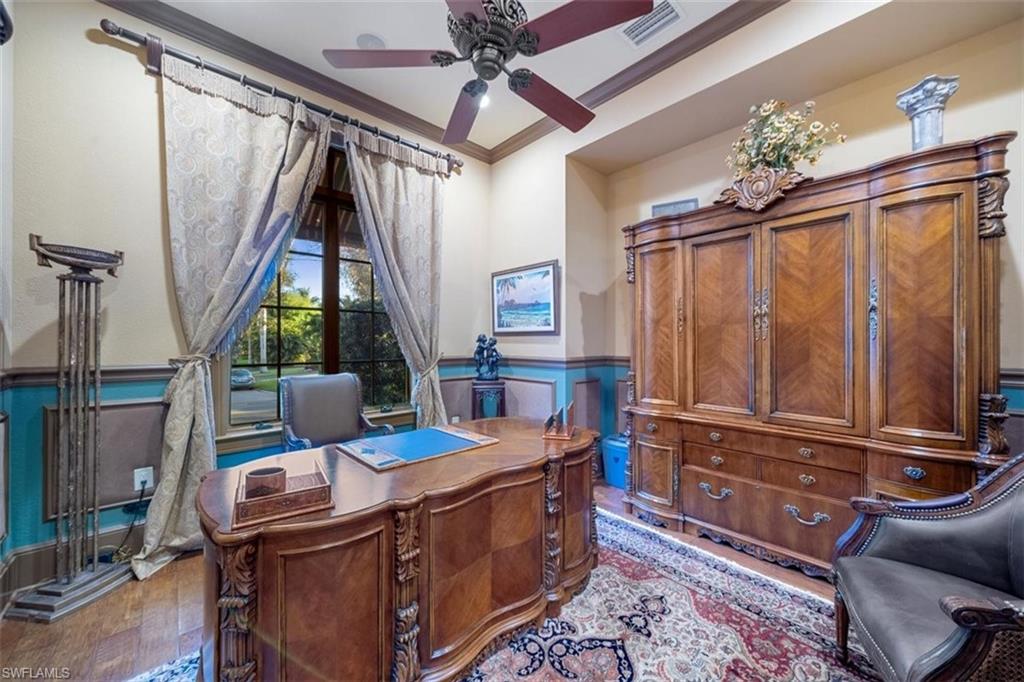 AQUALANE SHORES - Residential