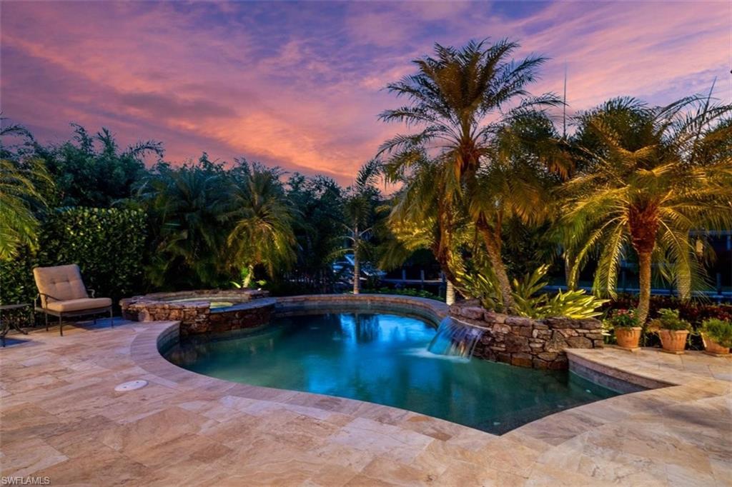 AQUALANE SHORES - Residential