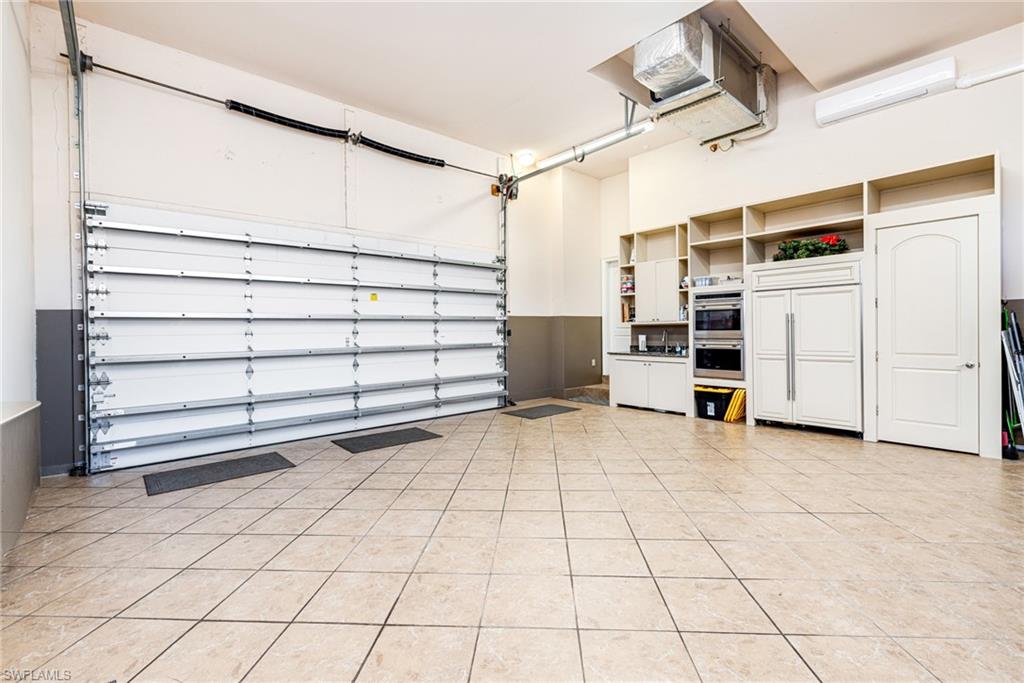 GRANDE ESTATES - Residential