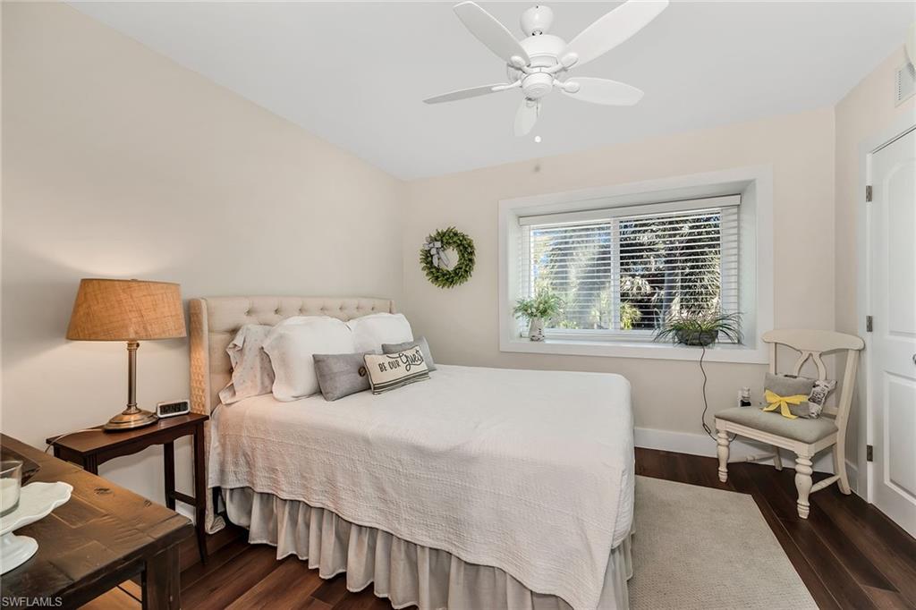 ISLAND MANOR APTS - Residential