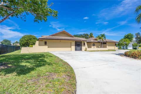 Photo of 4651 West BLVD, NAPLES, FL 34103 (MLS # 226028844)