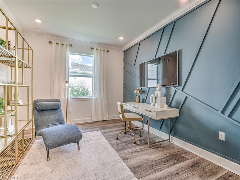 NORTHRIDGE - Residential