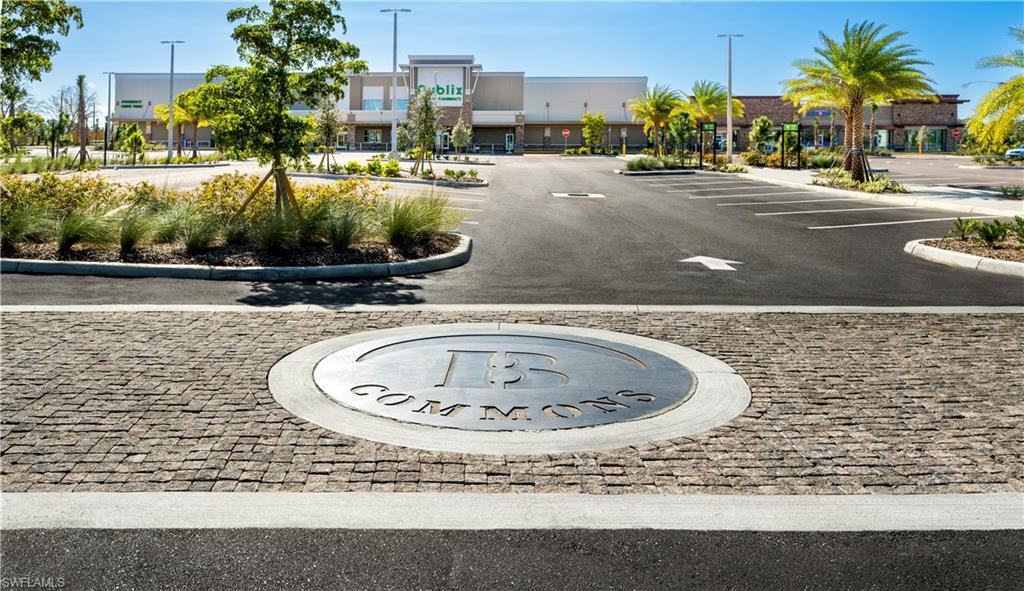 NORTHRIDGE - Residential