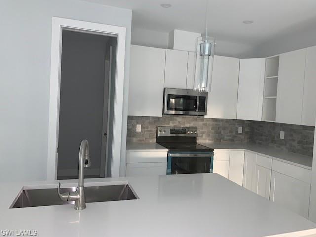 GOLDEN GATE ESTATES - Residential