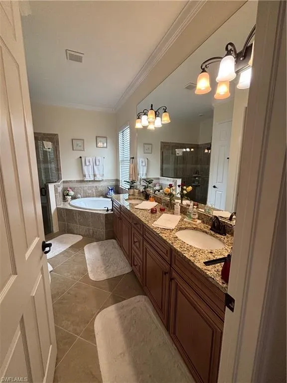 Bonita Springs, Florida, 34135, United States, 4 Bedrooms Bedrooms, ,2 BathroomsBathrooms,Residential,Active,2006523