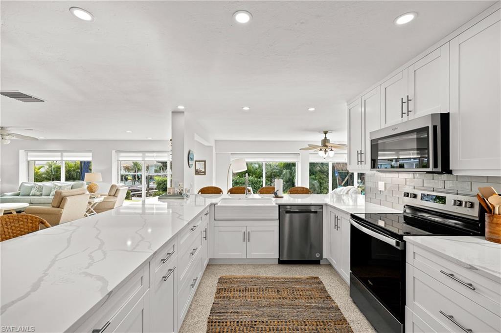 SHELL HARBOR - Residential