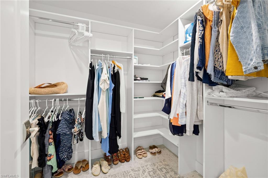 SHELL HARBOR - Residential