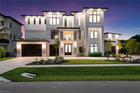 598 Spinnaker DR MARCO ISLAND FL 34145