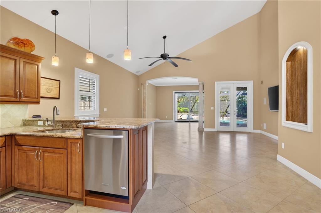 NAPLES PARK - Residential