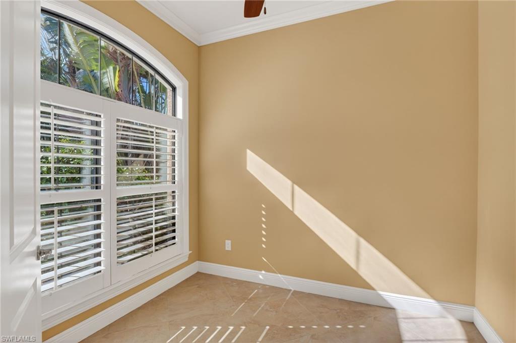 NAPLES PARK - Residential