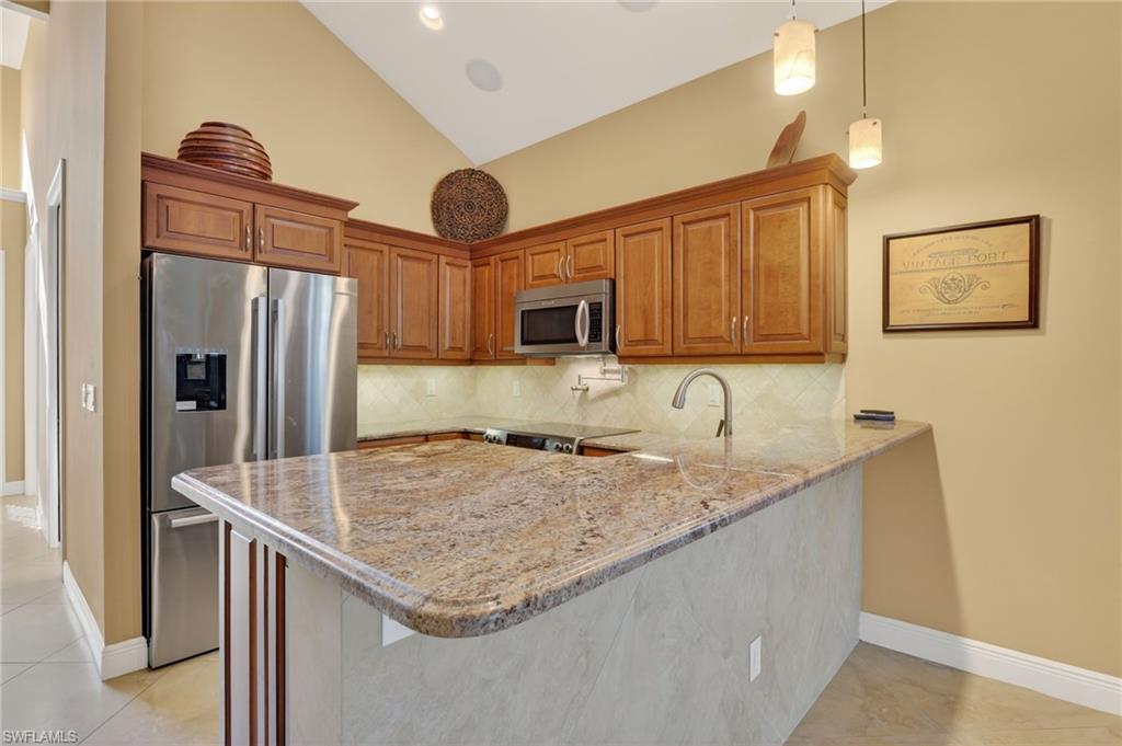 NAPLES PARK - Residential