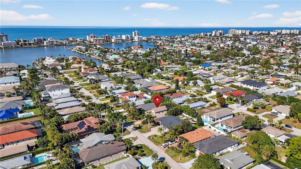 NAPLES PARK - Residential