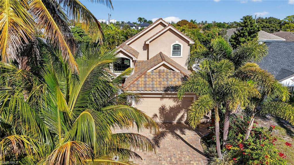 NAPLES PARK - Residential