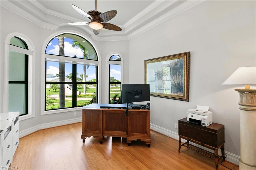 ESTATES - Residential