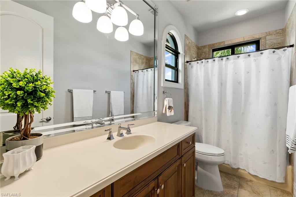 ESTATES - Residential