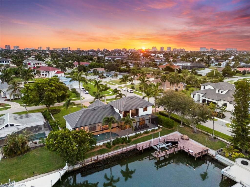 ESTATES - Residential