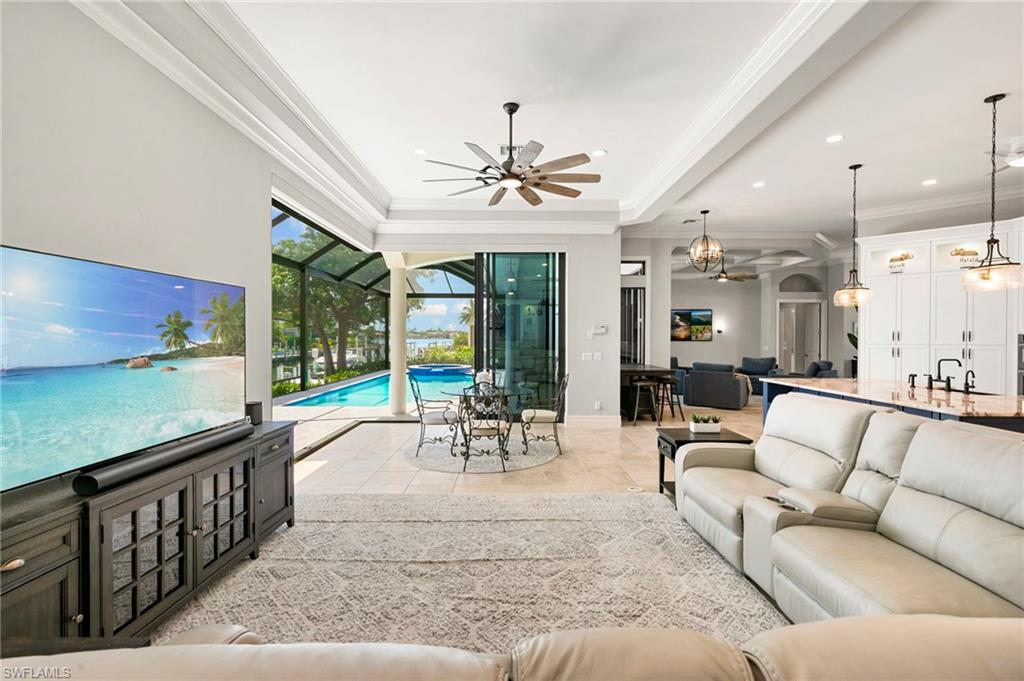 ESTATES - Residential