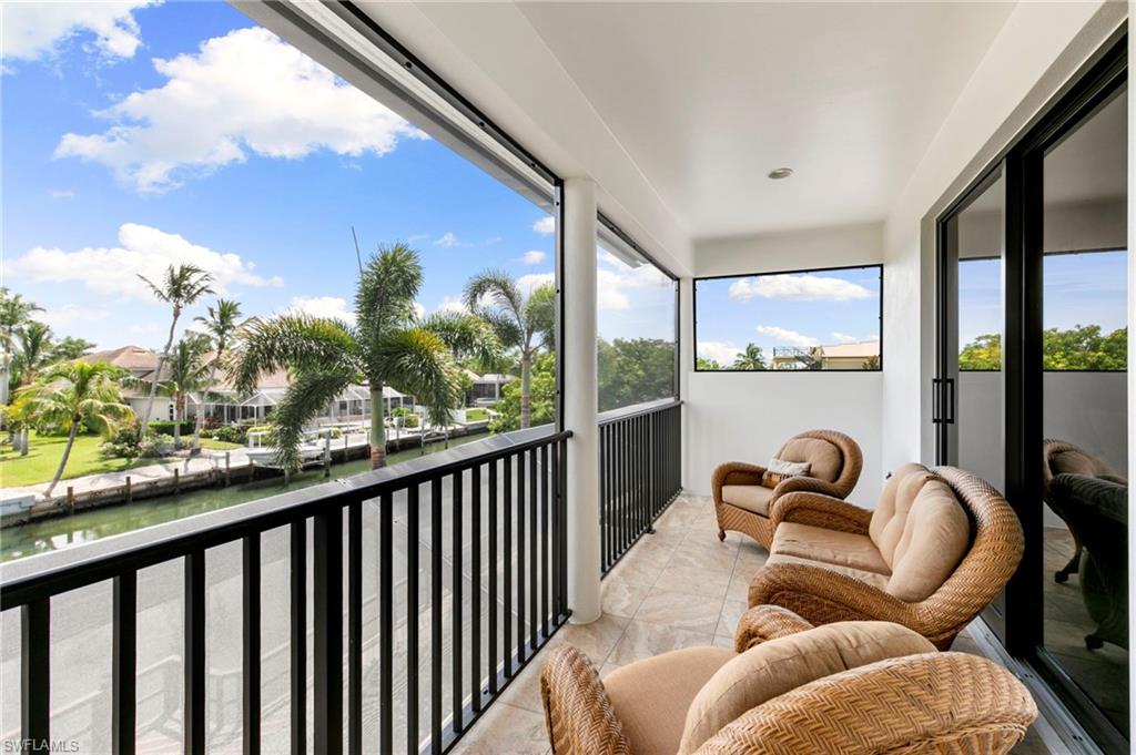 ESTATES - Residential