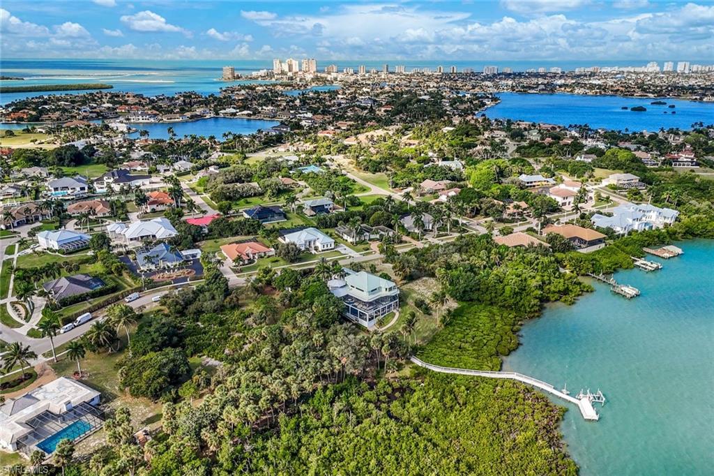 ESTATES - Residential