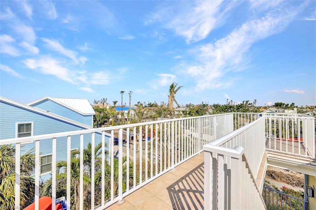 GORES A M SUBD - Residential