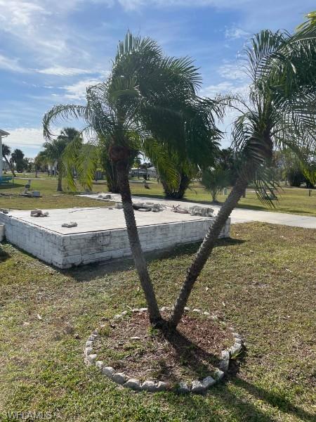 MCGREGOR MOBILE MANOR - Land